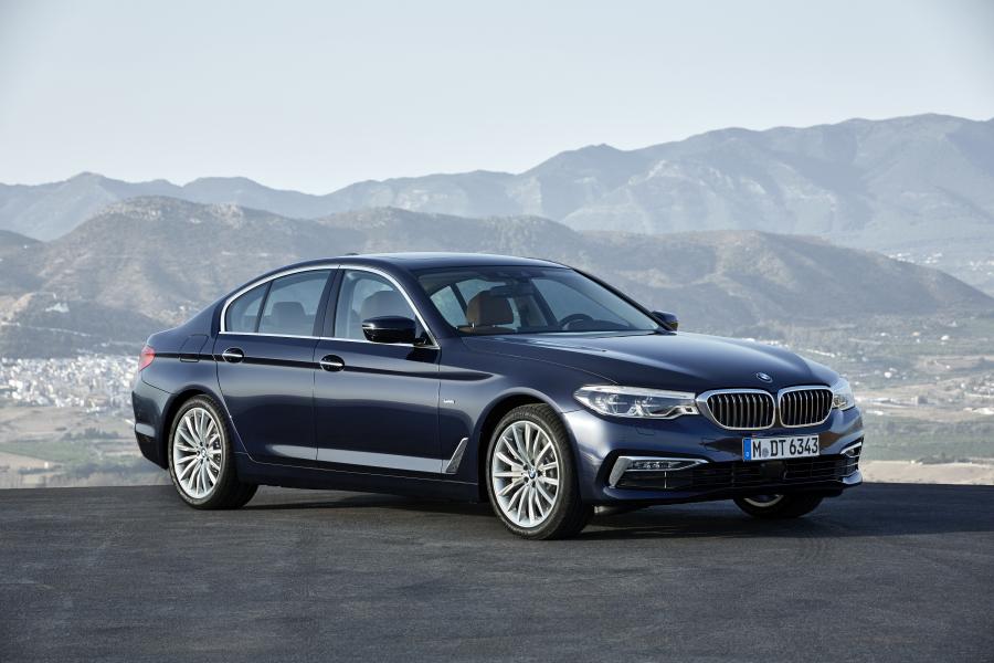 BMW 530d xDrive Sedan Luxury Line (WW) '2017